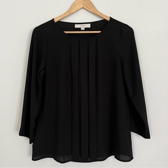LOFT Box Pleat Front 3/4 Sleeve Blouse in Black, Size XS - Picture 1 of 6